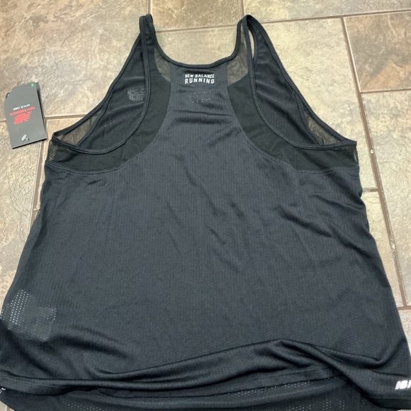 😳BUY 1,GET 2 FREE😳 New Balance Black Athletic Tank - Picture 4 of 4
